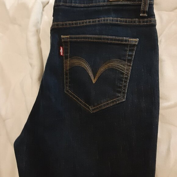 Levis Perfectly Slimming Straight Leg Blue Jeans Size 12/13 - Picture 3 of 4